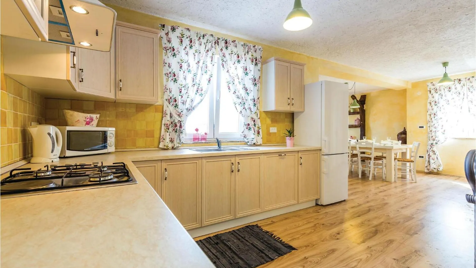Holiday home Awesome Home In Moscenicka Draga With Wifi