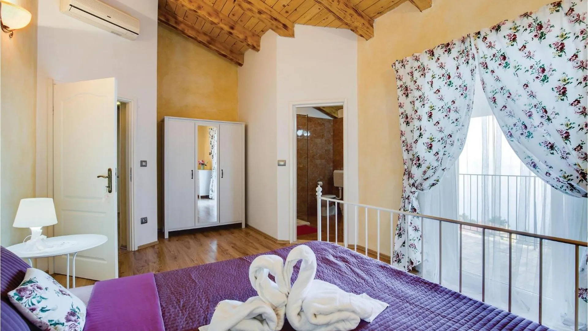 Holiday home Awesome Home In Moscenicka Draga With Wifi