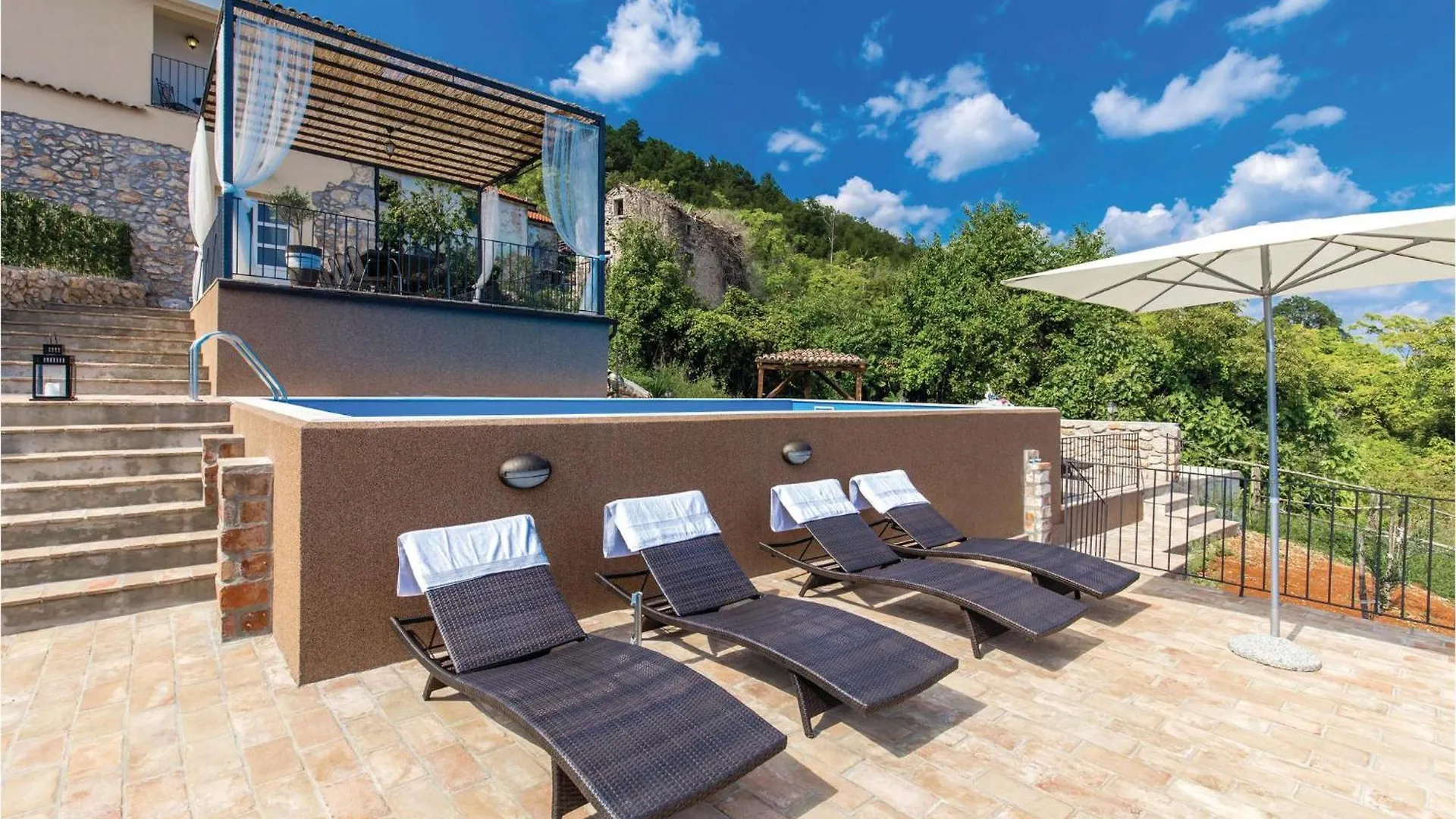 Awesome Home In Moscenicka Draga With Wifi