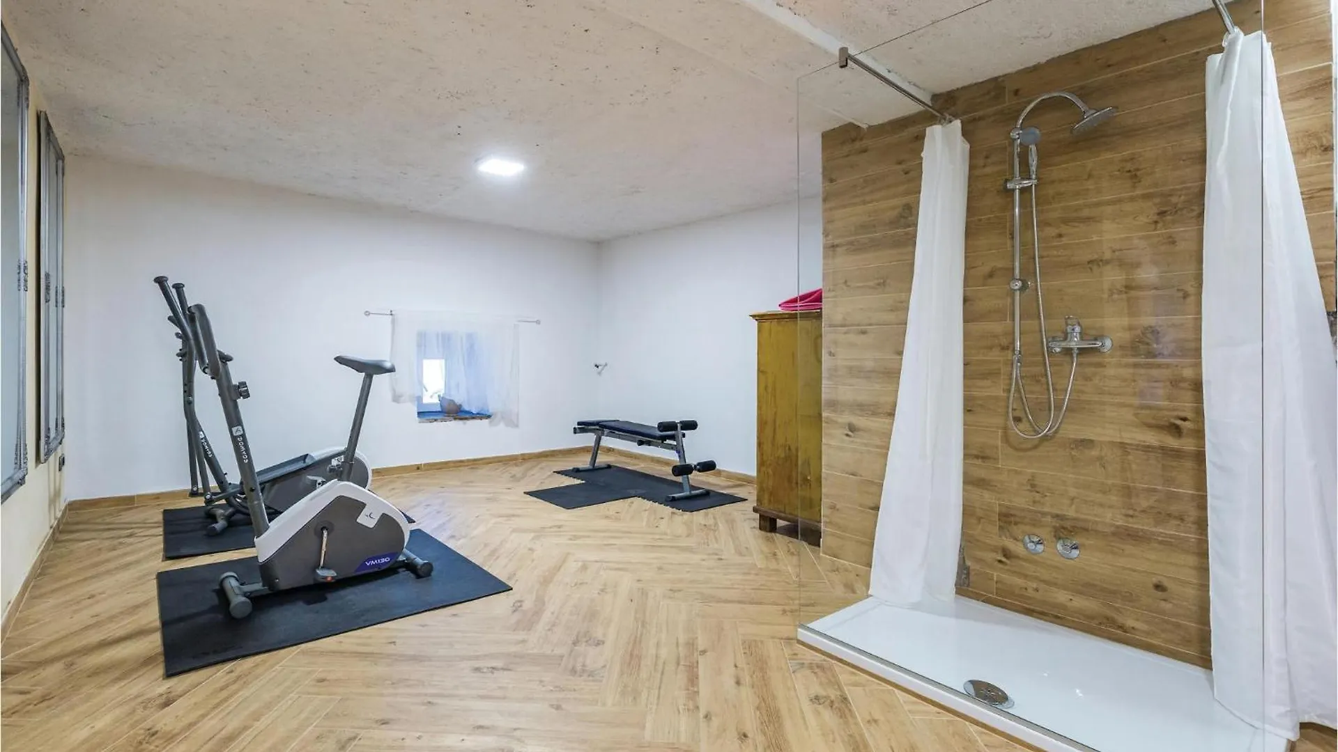 Awesome Home In Moscenicka Draga With Wifi