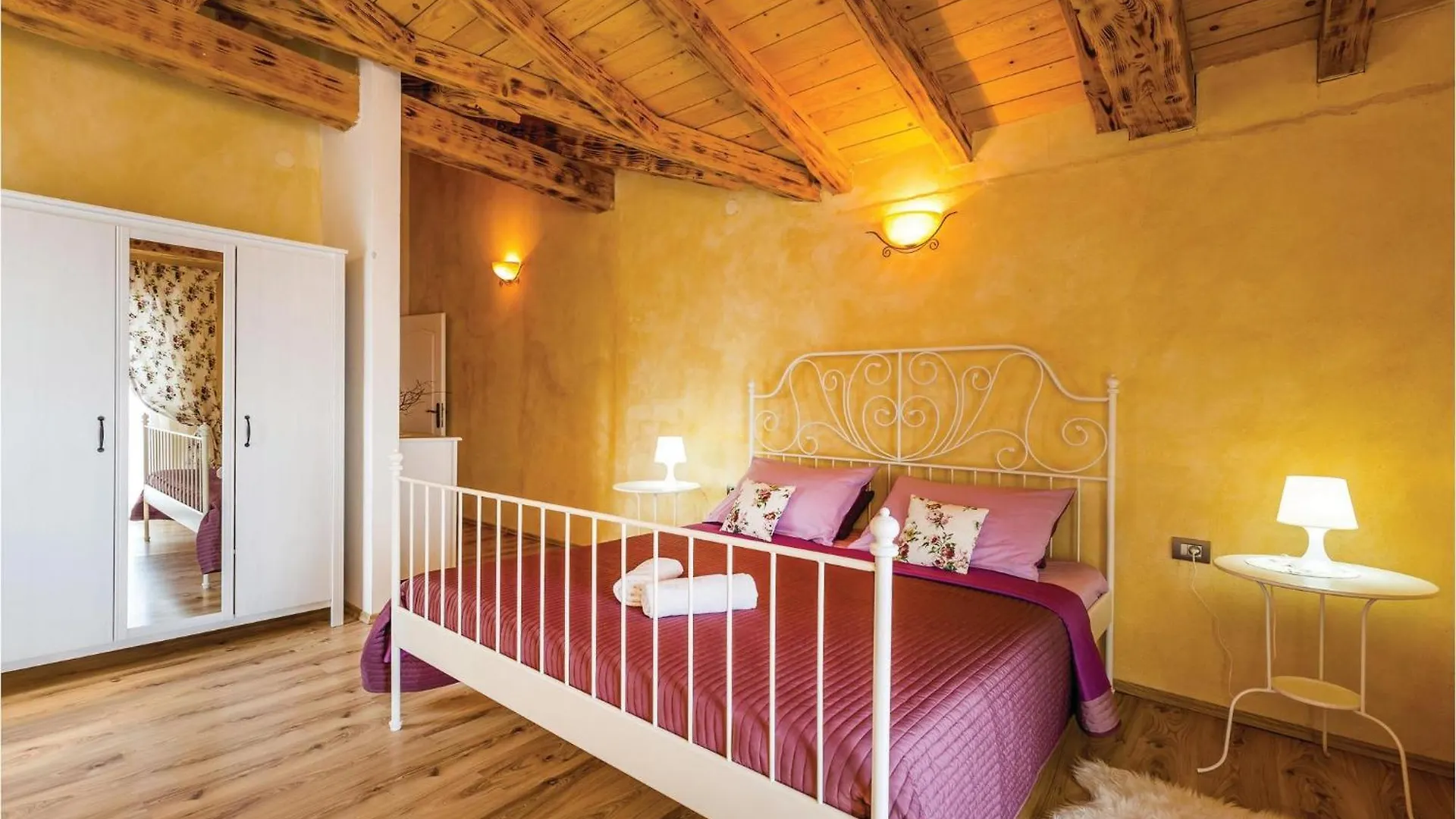 Awesome Home In Moscenicka Draga With Wifi